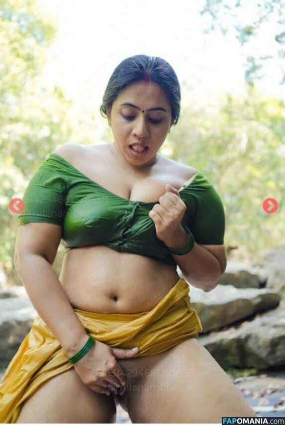 Nila Nambiar / Smera1695 / nilanambiar Nago OnlyFans  Przeciekłe zdjęcie #12