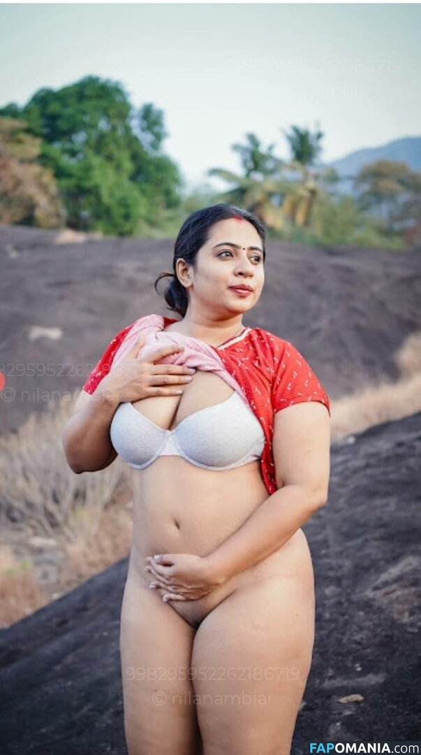 Nila Nambiar / Smera1695 / nilanambiar Nago OnlyFans  Przeciekłe zdjęcie #42