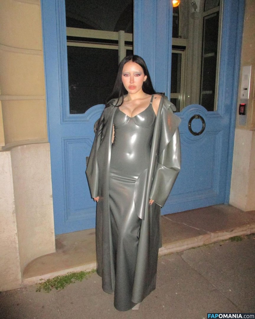 Noah Cyrus Nago Przeciekłe zdjęcie #114