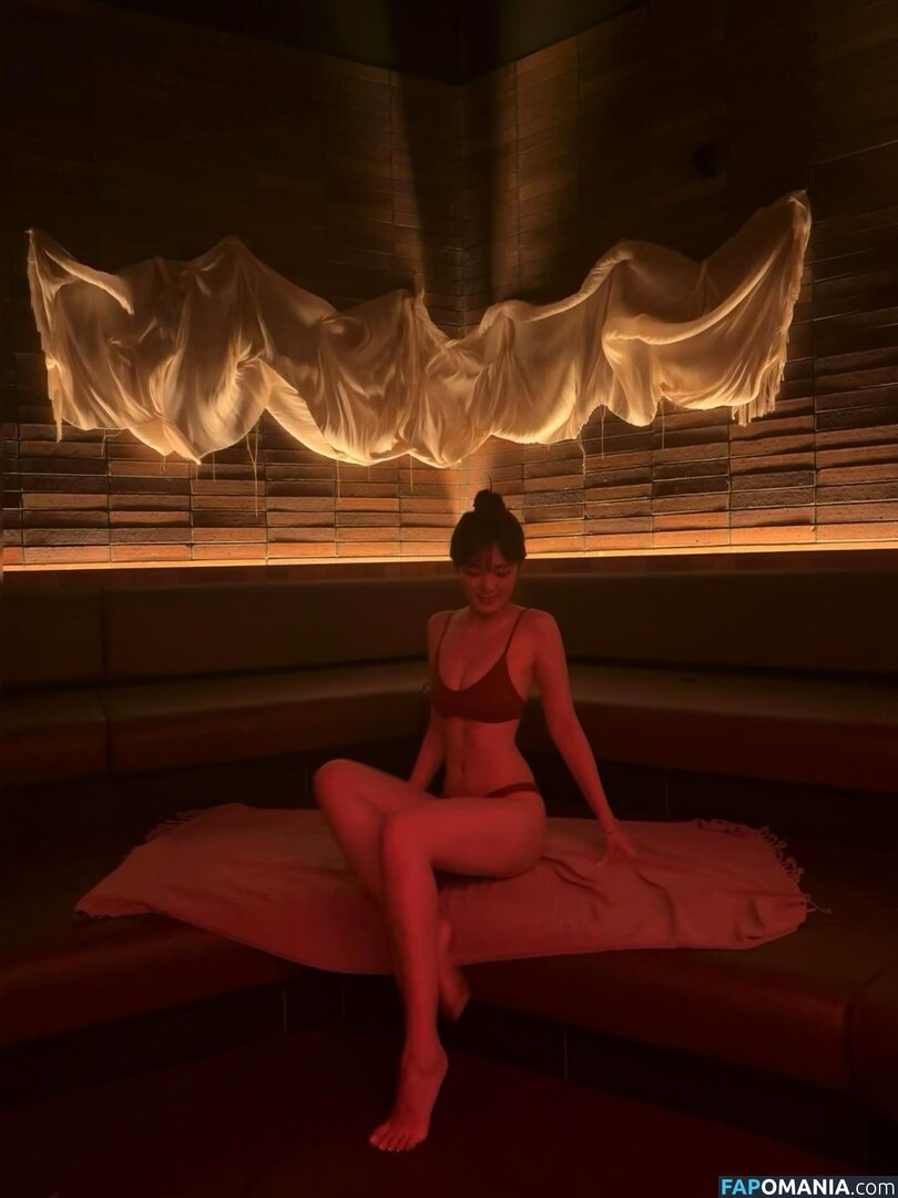 not_ur_sia Nago OnlyFans  Przeciekłe zdjęcie #12