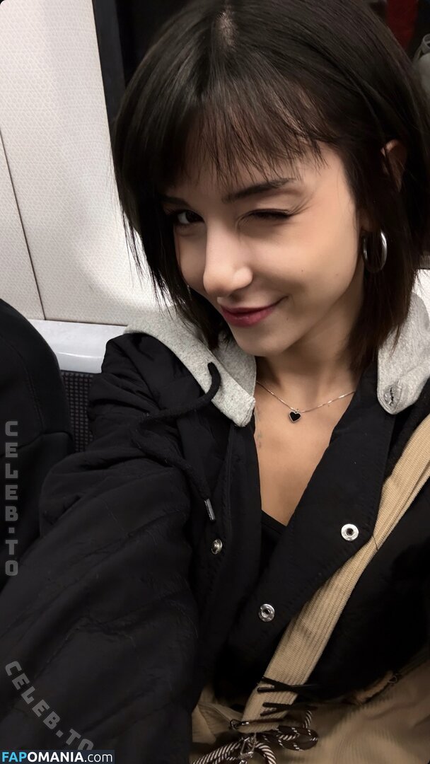 https: / notaysea Nago OnlyFans  Przeciekłe zdjęcie #2