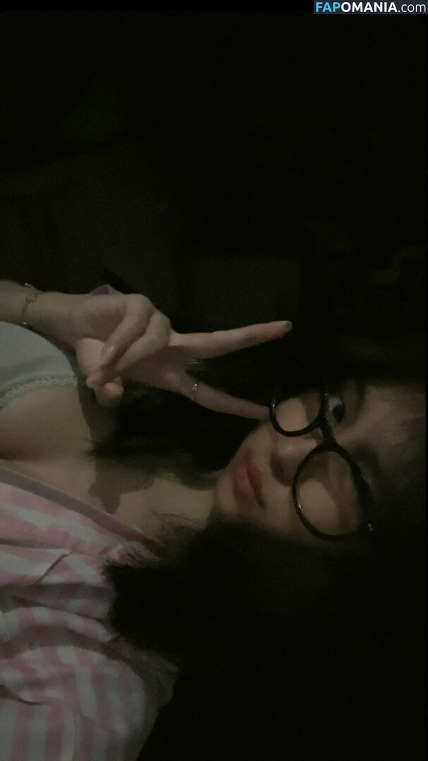 notriissaaa Nago OnlyFans  Przeciekłe zdjęcie #2