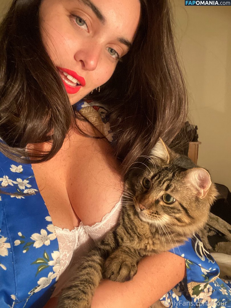 Nour Guiga / noor.g / nornaiysha / nour_guiga Nago OnlyFans  Przeciekłe zdjęcie #5