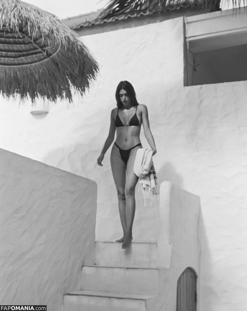 Nuria Oliu Sanchez / nuriaoliu Nago OnlyFans  Przeciekłe zdjęcie #6