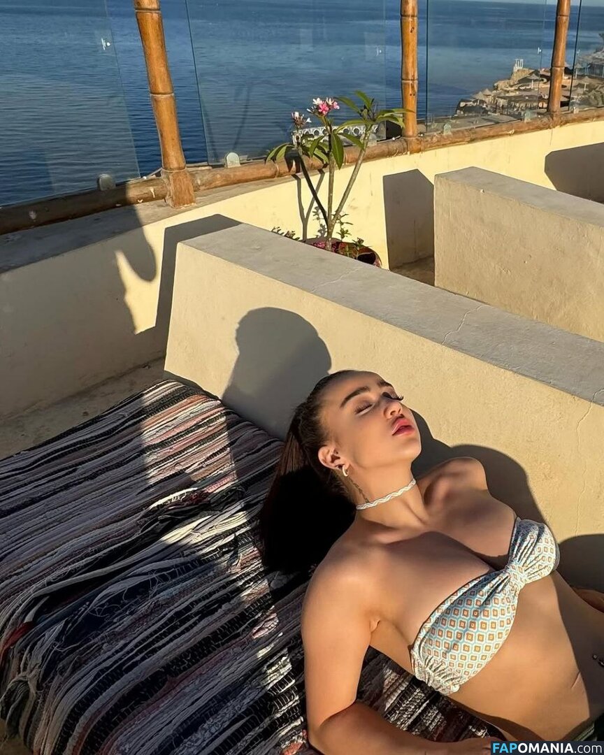 Nurseli Aksoy / https: / punknurseli Nago OnlyFans  Przeciekłe zdjęcie #16