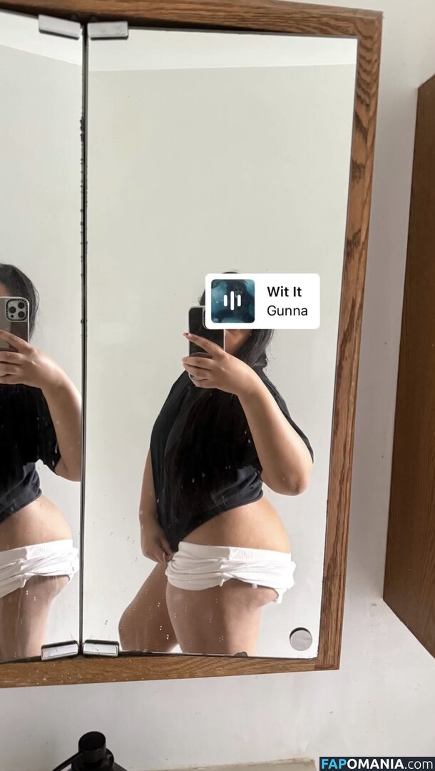 Nyahskyy / https: Nago OnlyFans  Przeciekłe zdjęcie #1