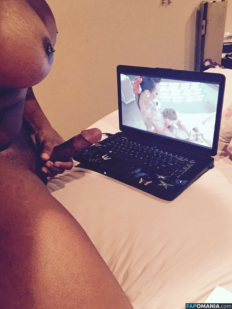 Nyla Rose / nylarosebeast / nylarosetk Nago OnlyFans  Przeciekłe zdjęcie #7