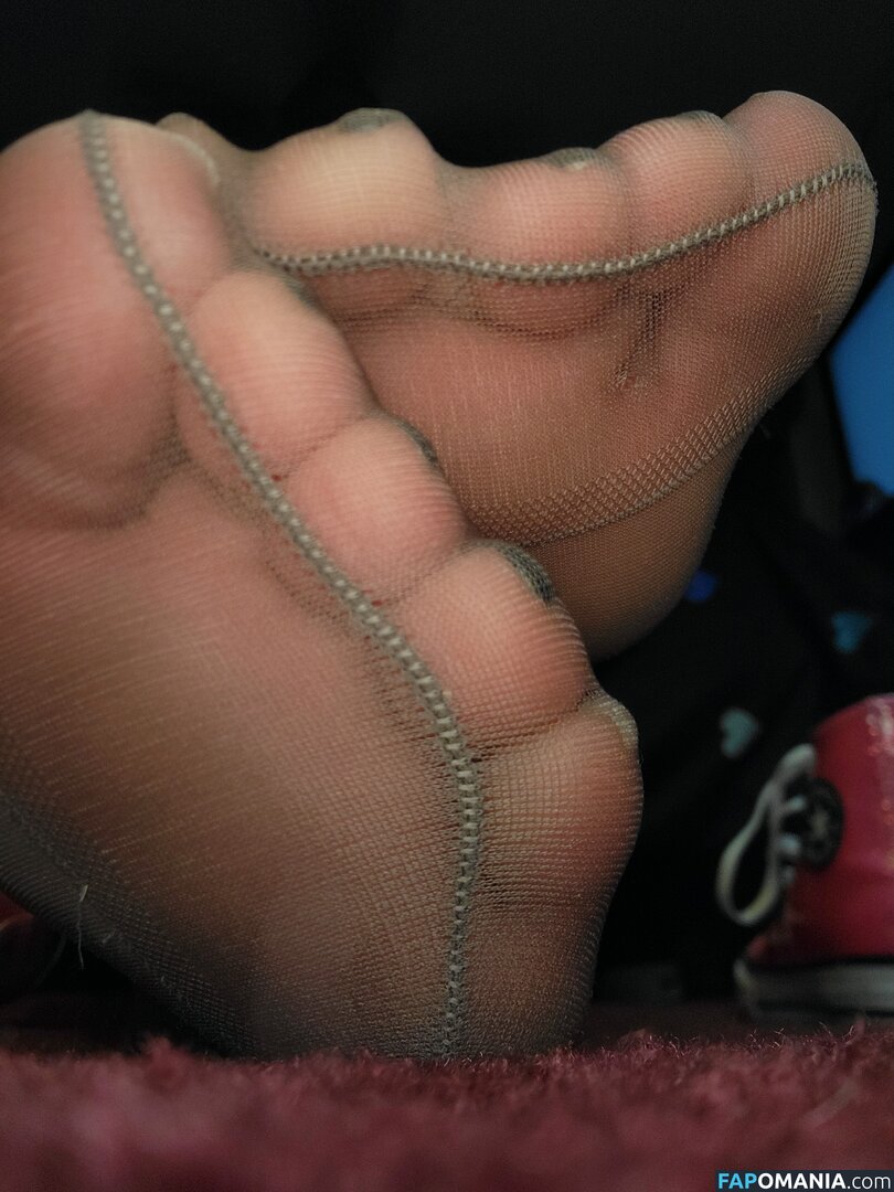 Nylonsandsocks / nylon_and_socks Nago OnlyFans  Przeciekłe zdjęcie #9