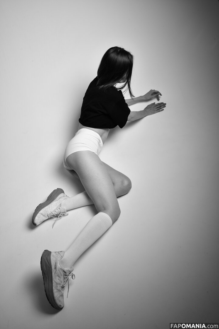 Anna Kosik / Nyuukke / quukske Nago OnlyFans  Przeciekłe zdjęcie #4