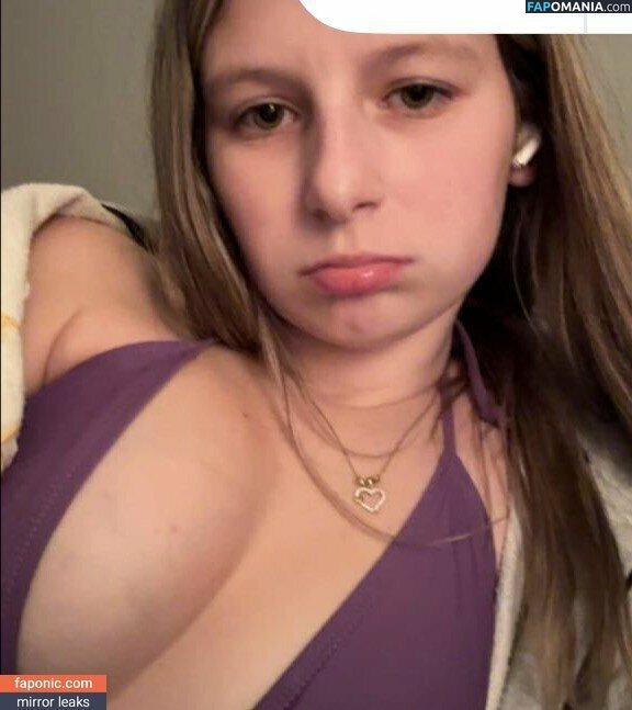 Oceanne Bergeron / https: / oceane_bergeron / oceannexoxo / ocebergeron / ocebergeron... Nago OnlyFans  Przeciekłe zdjęcie #1