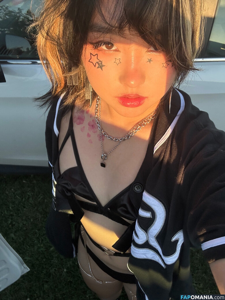 OffbrandTea Nago OnlyFans  Przeciekłe zdjęcie #2