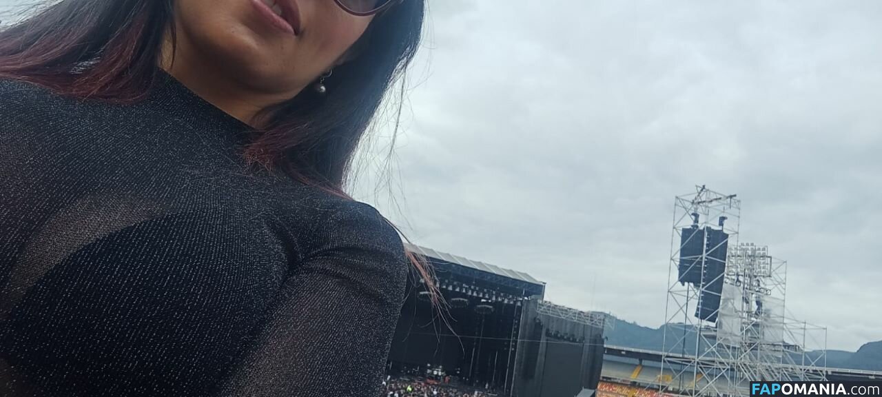 Officefacil / Vivi Becerra / vivi.v / vivi_officefacil / vivib0808 Nago OnlyFans  Przeciekłe zdjęcie #45