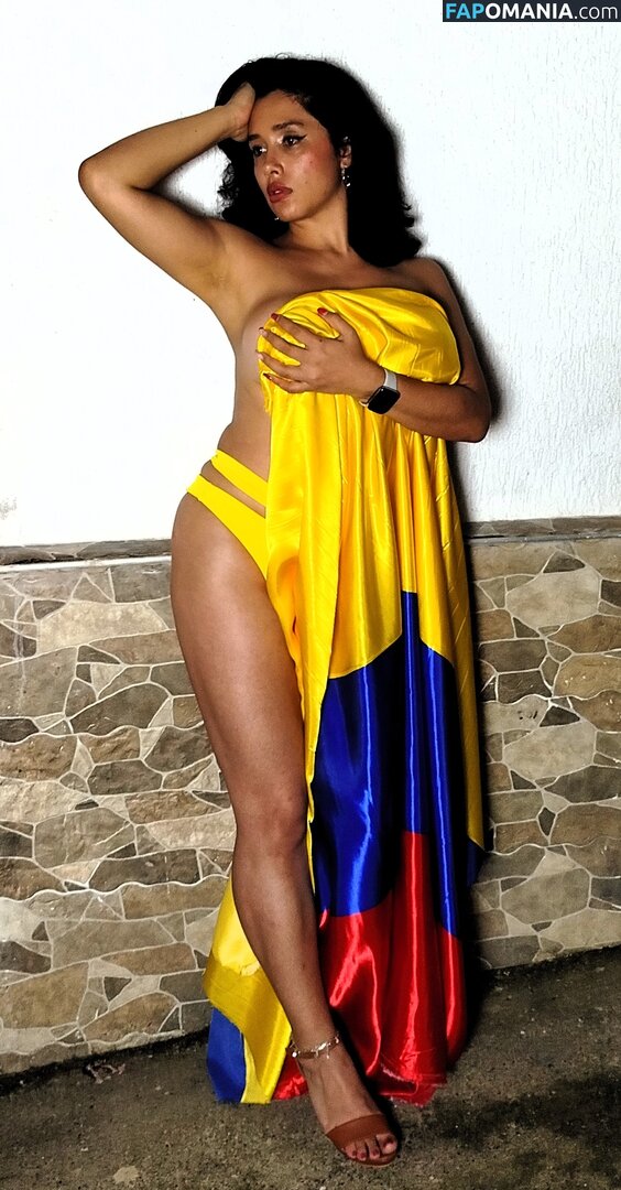 Officefacil / Vivi Becerra / vivi.v / vivi_officefacil / vivib0808 Nago OnlyFans  Przeciekłe zdjęcie #320