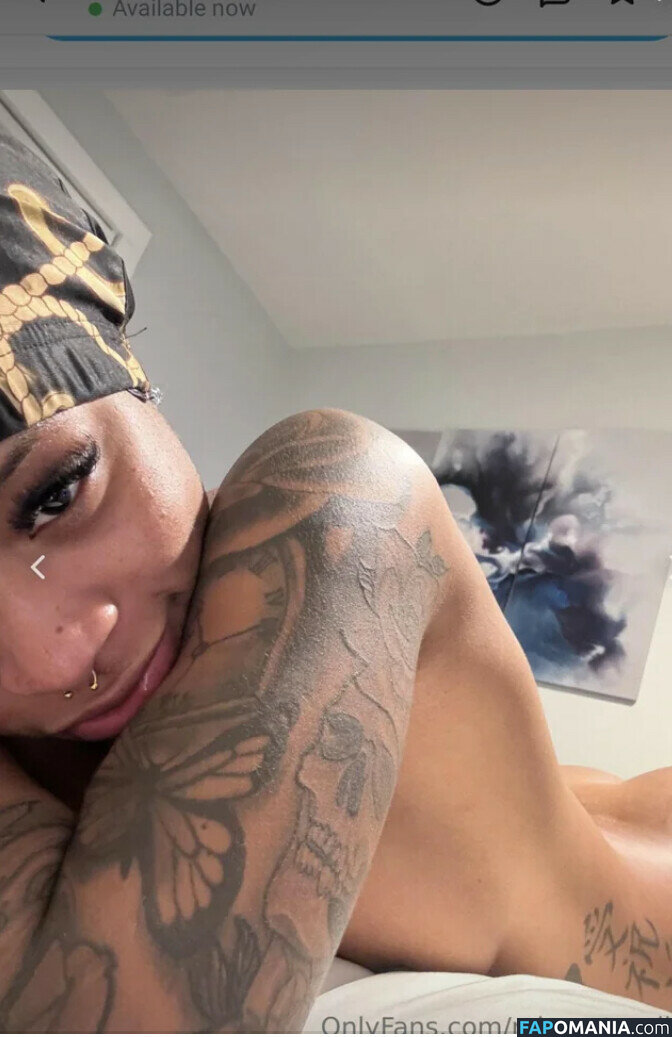 Official_liyahhh / missnaturalbby / thepollygirls Nago OnlyFans  Przeciekłe zdjęcie #15