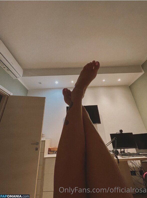 Officialrosa Nago OnlyFans  Przeciekłe zdjęcie #1