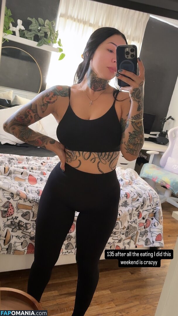 OhitsAsshley Nago OnlyFans  Przeciekłe zdjęcie #3