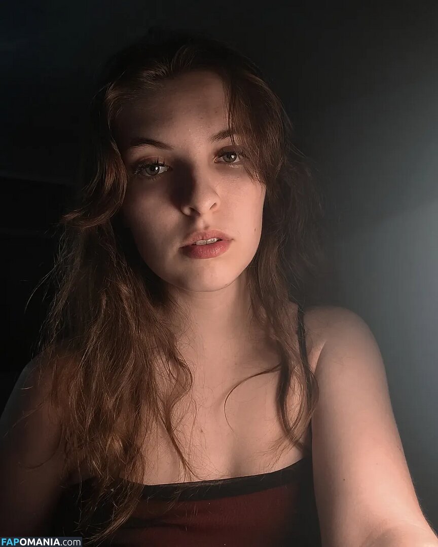 Minty / OkayMintyDust1 / Okaymintydust / https: Nago OnlyFans  Przeciekłe zdjęcie #2