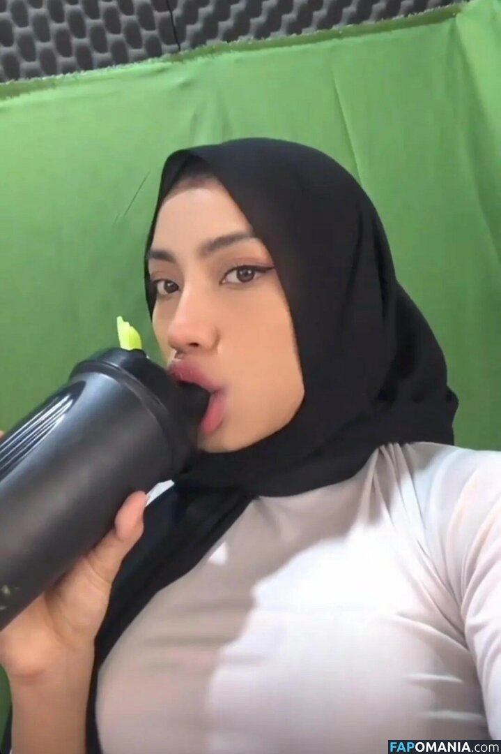 Ceboloky / Oky Olivia / Okyyoliviaa / mastermarcelo5 / okyyloiviaa Nago OnlyFans  Przeciekłe zdjęcie #6