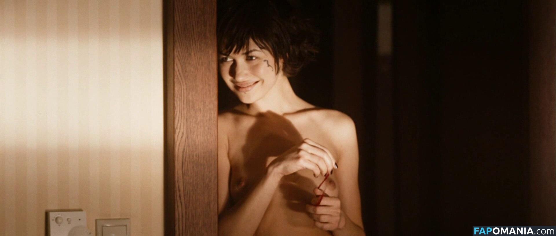 Olga Kurylenko / olgakurylenkoofficial Nago OnlyFans  Przeciekłe zdjęcie #1