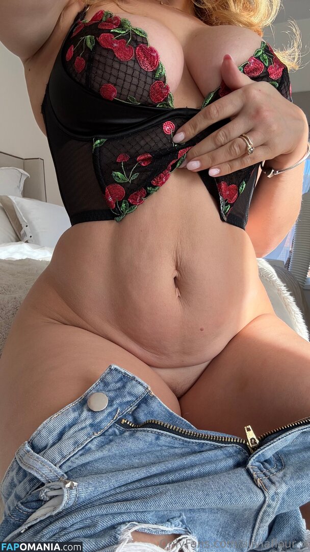 oliviafleur_ / oliviafleur_x Nago OnlyFans  Przeciekłe zdjęcie #46