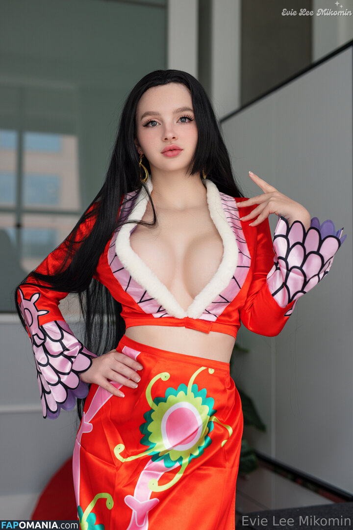 One Piece / OnePieceAnime / https: / onepieceanimeofficial Nago OnlyFans  Przeciekłe zdjęcie #647