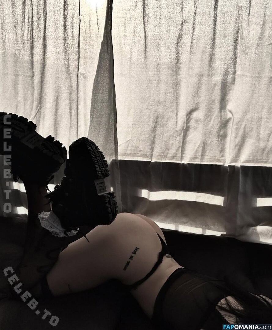 Onlycocochanel Nago OnlyFans  Przeciekłe zdjęcie #1