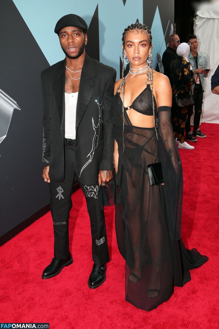 OOPS!!! International Nago OnlyFans  Przeciekłe zdjęcie #4068