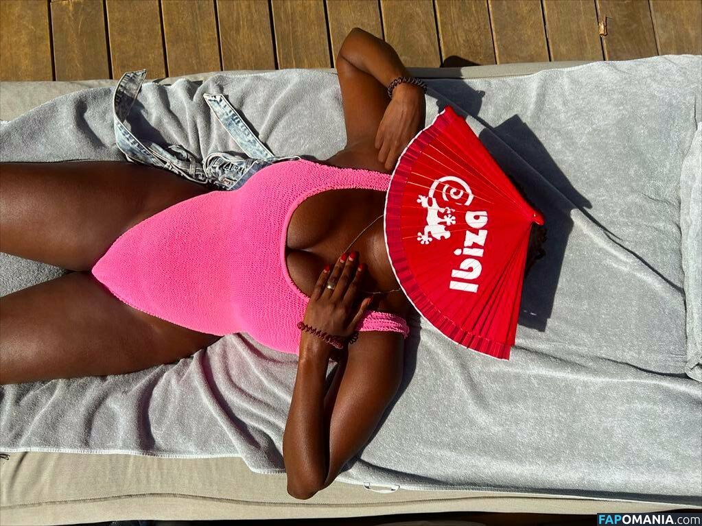 Oti Mabuse / otimabuse Nago OnlyFans  Przeciekłe zdjęcie #13