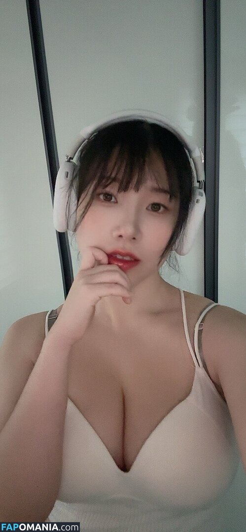 p.i.n.k02 Nago OnlyFans  Przeciekłe zdjęcie #3