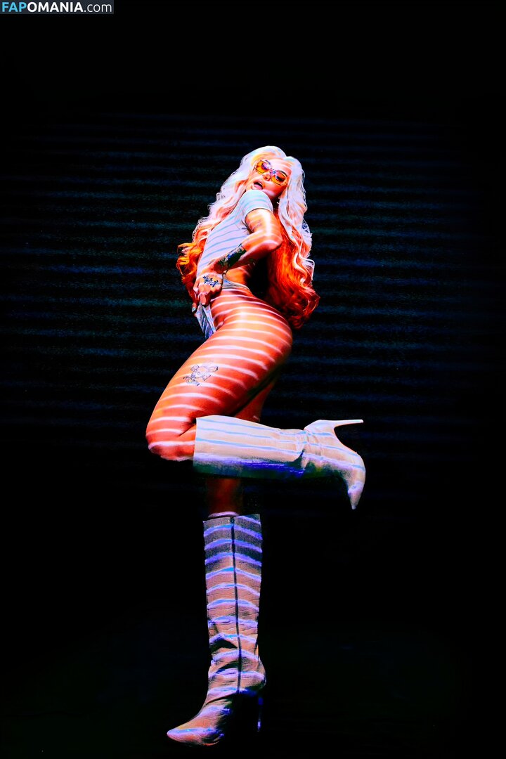 Pabllo Vittar / pabllovittar Nago OnlyFans  Przeciekłe zdjęcie #5