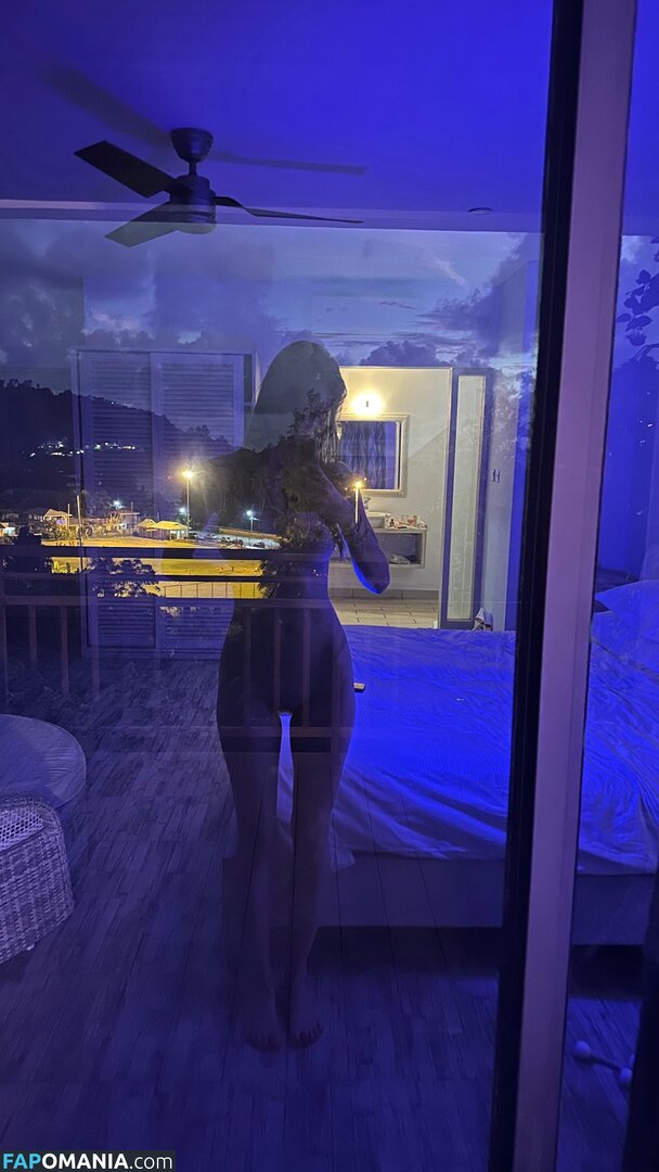 AnnaDellart / Pachka.ani / annushk.art Nago OnlyFans  Przeciekłe zdjęcie #4