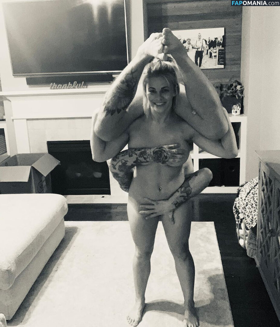Pai VanZant Nago OnlyFans  Przeciekłe zdjęcie #2