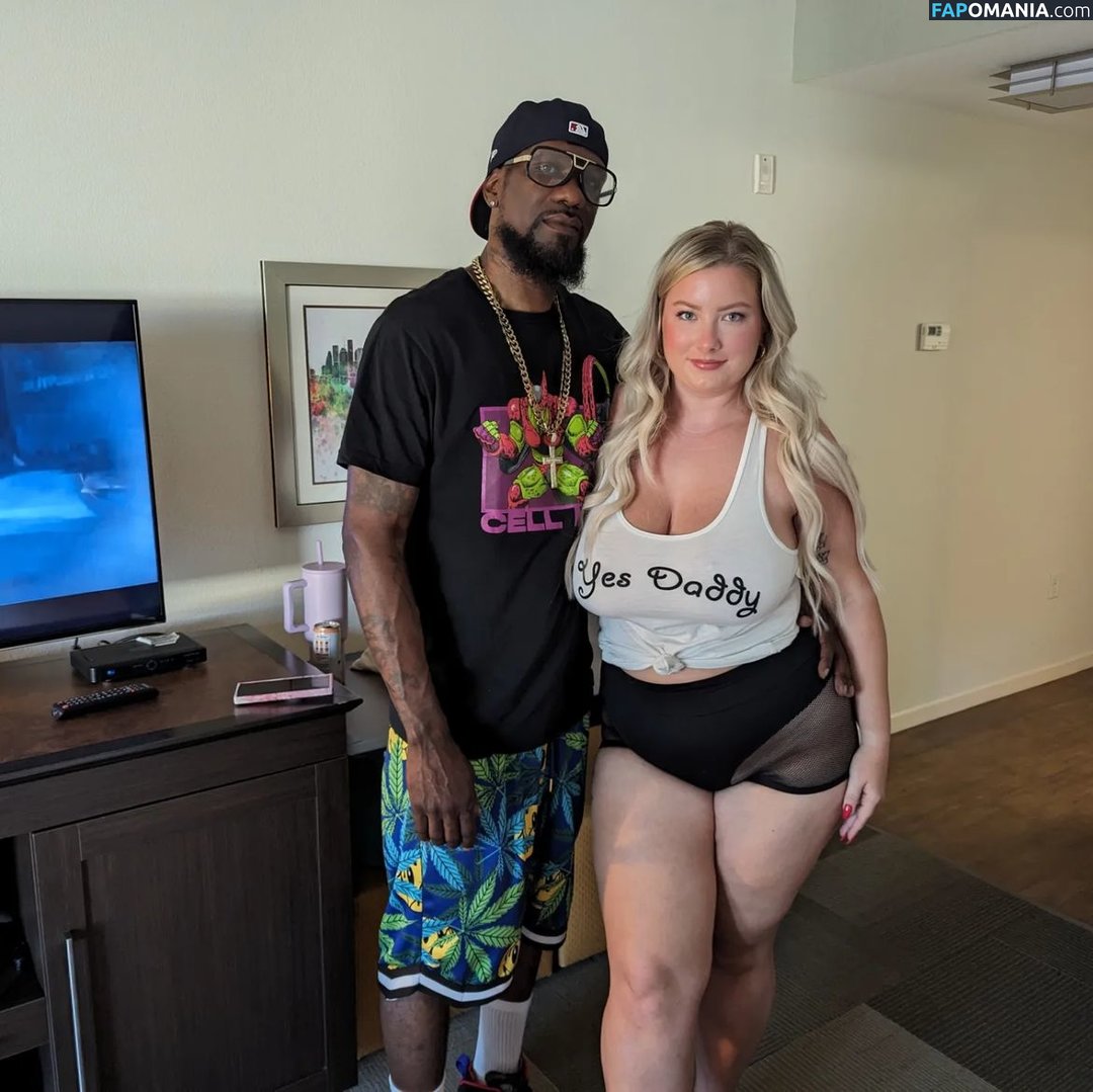 Mckenna Rae / Pawgdownthestreet121 / mckenna_rae121 Nago OnlyFans  Przeciekłe zdjęcie #19