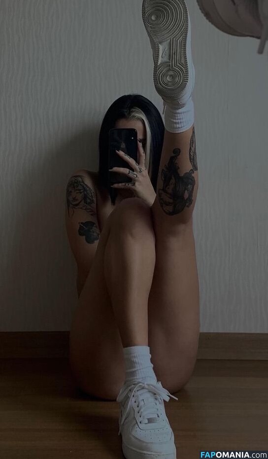 Pelinay İgit / pelinayigit Nago OnlyFans  Przeciekłe zdjęcie #2