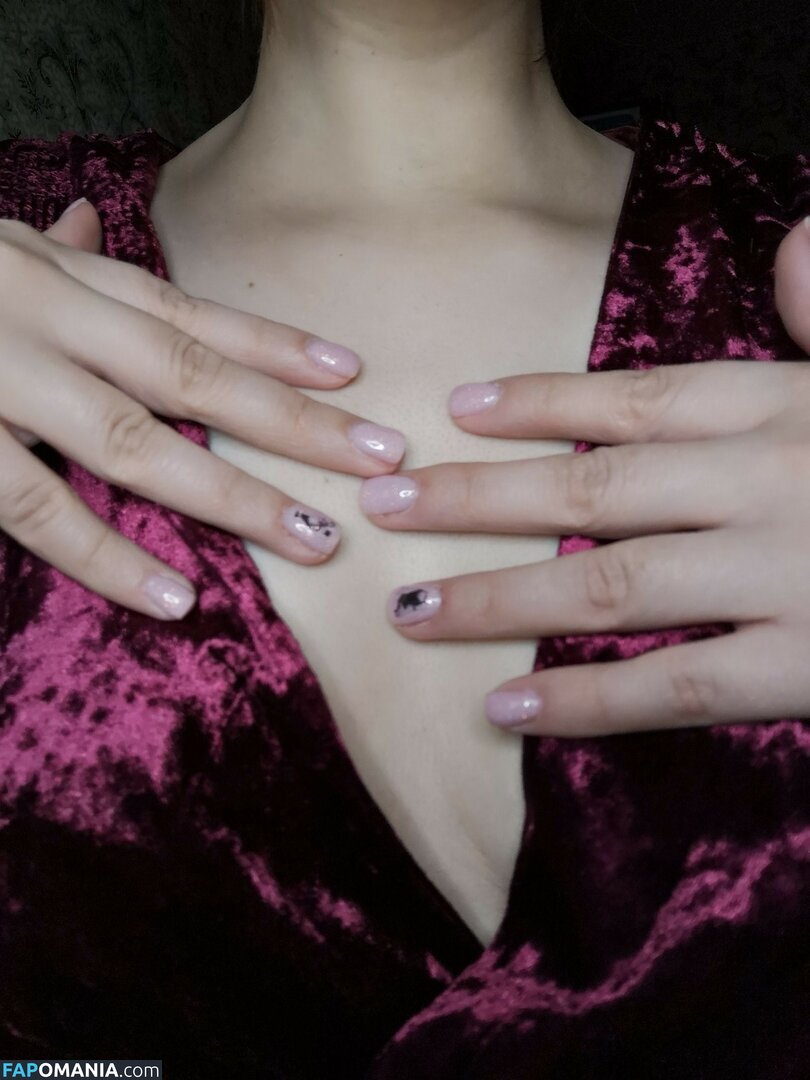 Pelmeshek_Syma / redfury_fox Nago OnlyFans  Przeciekłe zdjęcie #2
