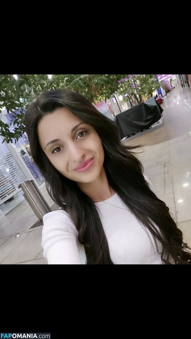 amator_csajok / f.lillaa / petratimea Nago OnlyFans  Przeciekłe zdjęcie #109