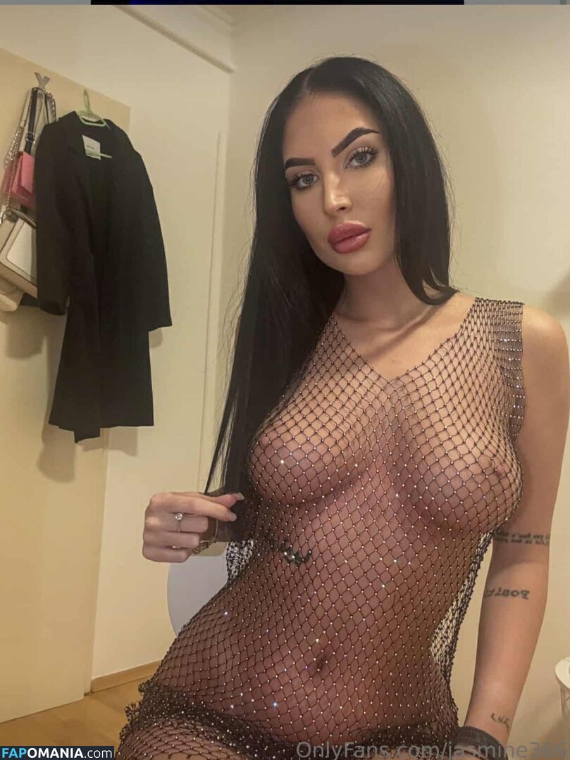 amator_csajok / f.lillaa / petratimea Nago OnlyFans  Przeciekłe zdjęcie #2661