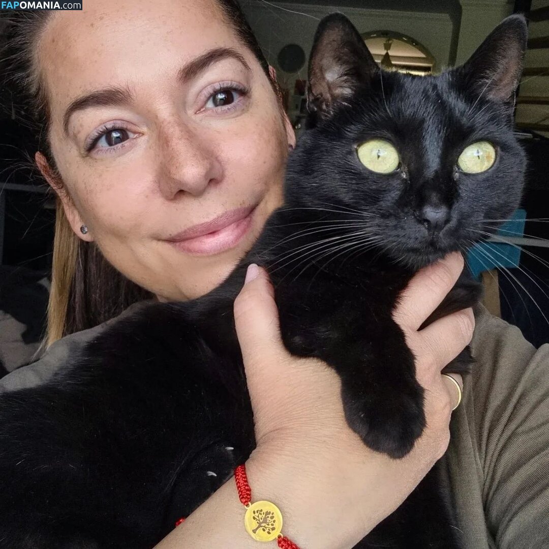 amator_csajok / f.lillaa / petratimea Nago OnlyFans  Przeciekłe zdjęcie #2681