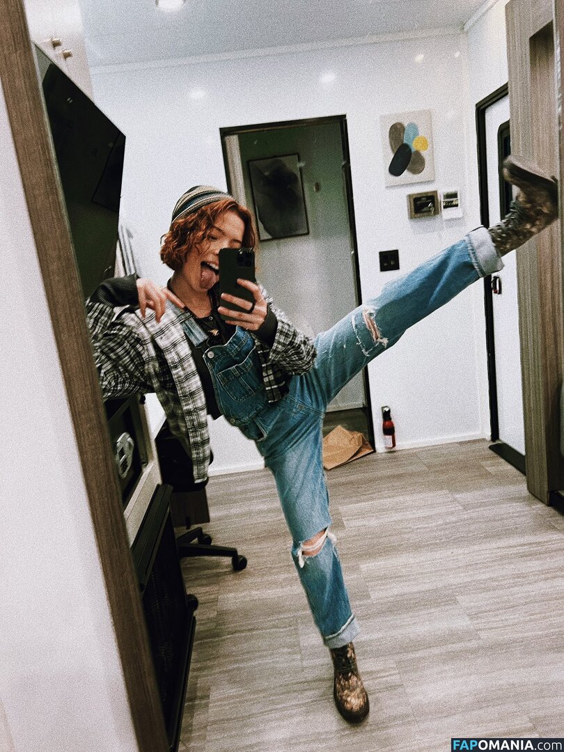 Piper Curda Nago OnlyFans  Przeciekłe zdjęcie #1