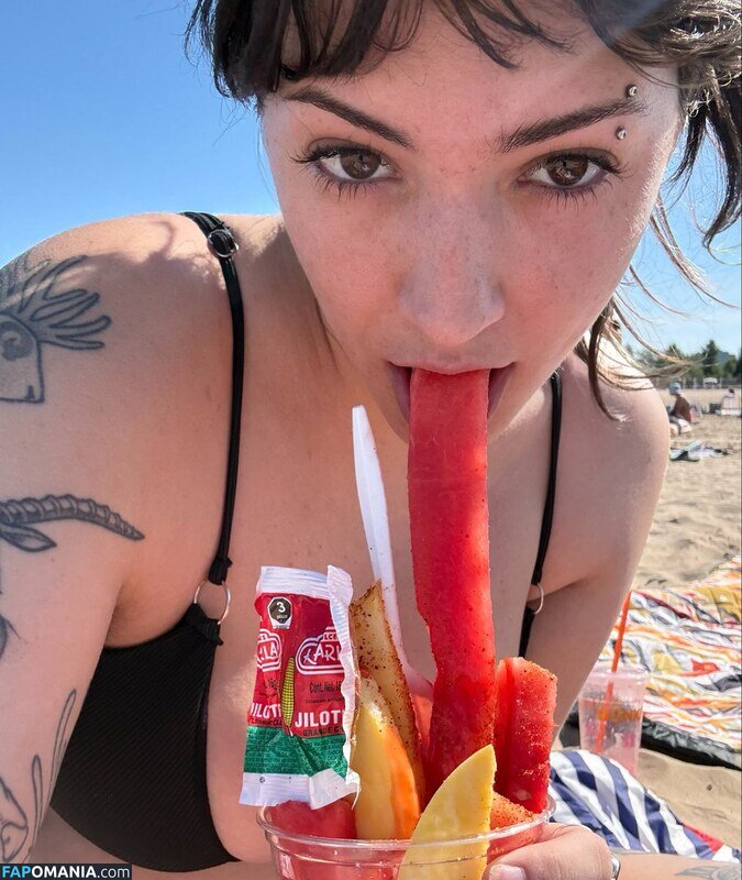 Lapzersus / Pixiexsnow / lassienot2 / luckyolliee Nago OnlyFans  Przeciekłe zdjęcie #100