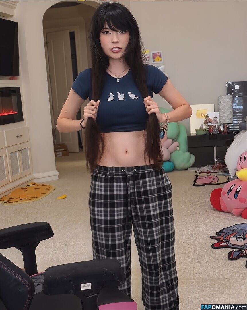 Pokimane / pokimanelol Nago OnlyFans  Przeciekłe zdjęcie #18