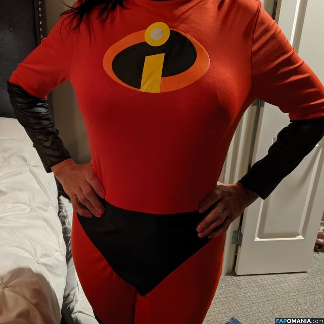 Polly Anna / PollytheMilf / https: Nago OnlyFans  Przeciekłe zdjęcie #1