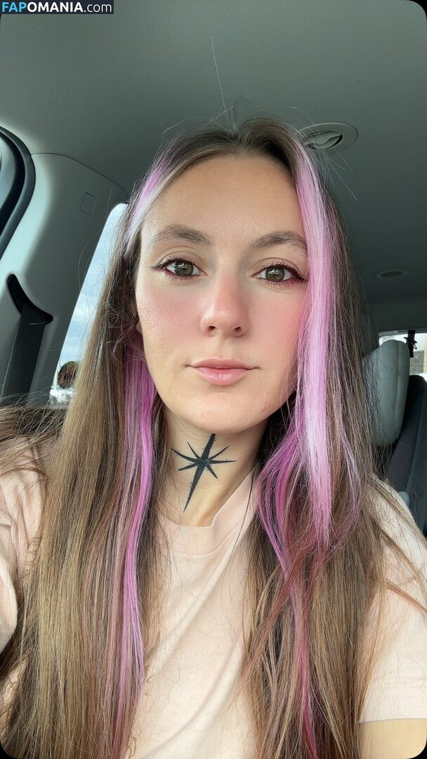 Poppy Quinn / PoppyQuinnn / https: / poppyquinn33 / the.poppy.quinn Nago OnlyFans  Przeciekłe zdjęcie #5