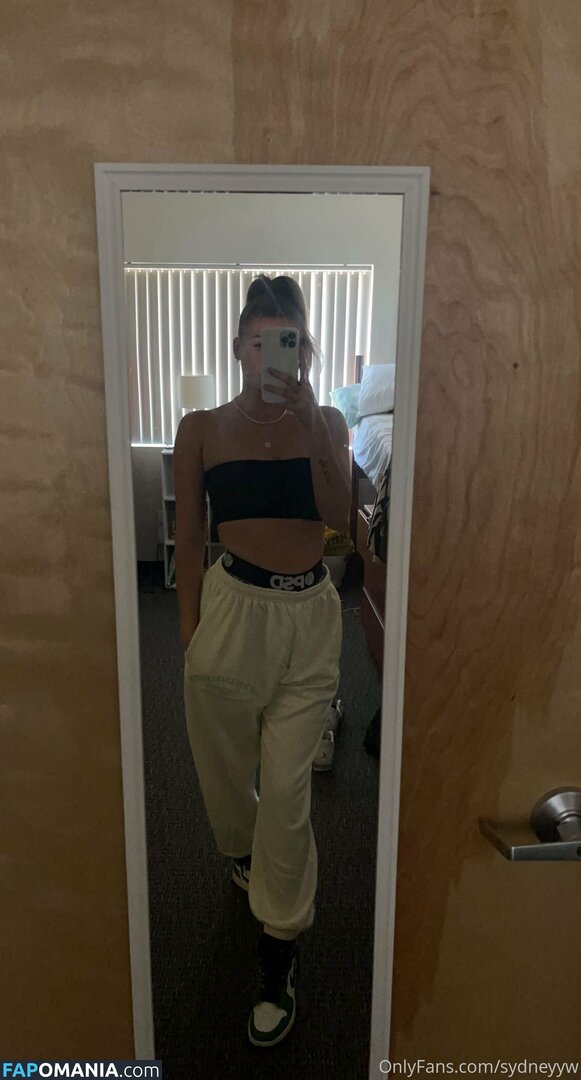 preachersdaughter18 / shapiro_villa Nago OnlyFans  Przeciekłe zdjęcie #21