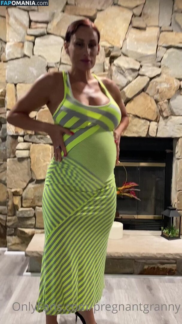 PregnantGranny Nago OnlyFans  Przeciekłe zdjęcie #1