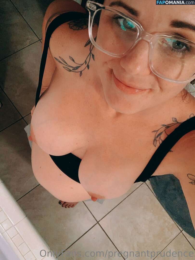 kducketts__ / pregnantprudence Nago OnlyFans  Przeciekłe zdjęcie #27
