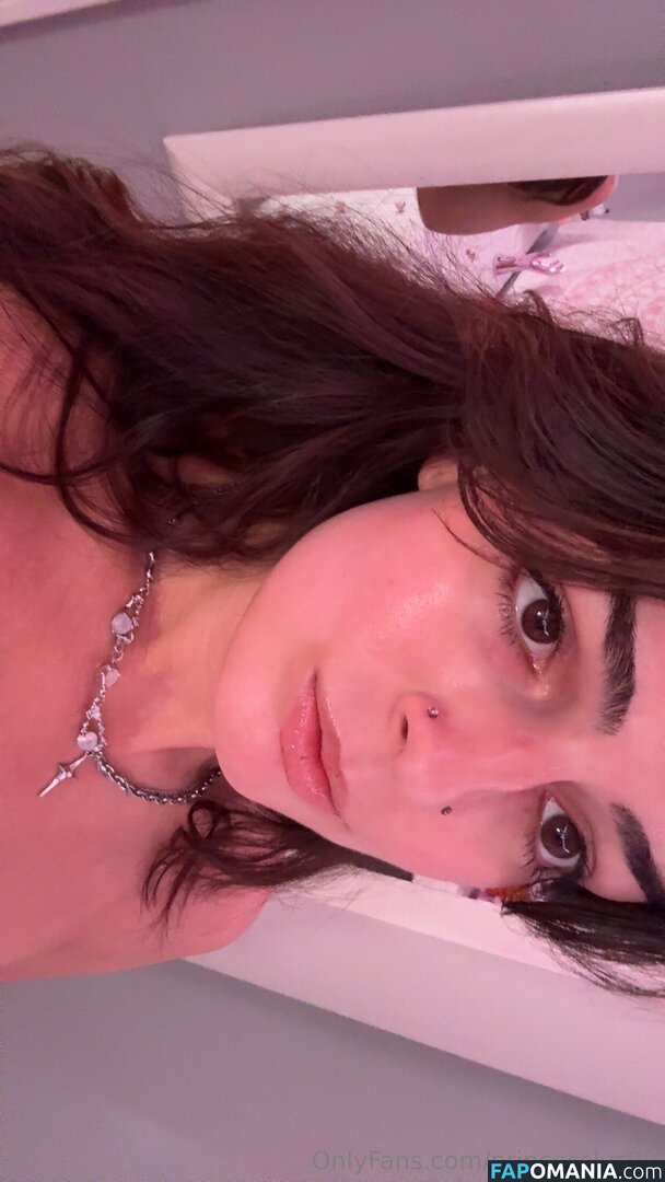 princesslys99 / princesslyss99 Nago OnlyFans  Przeciekłe zdjęcie #3