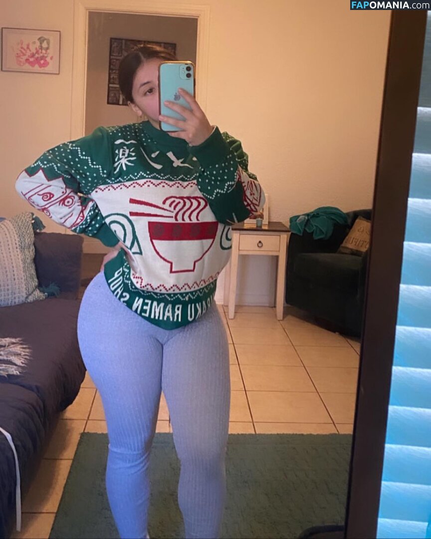 babyemilyver / princessemily / princesssaaemily Nago OnlyFans  Przeciekłe zdjęcie #2