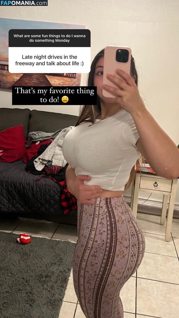 babyemilyver / princessemily / princesssaaemily Nago OnlyFans  Przeciekłe zdjęcie #3