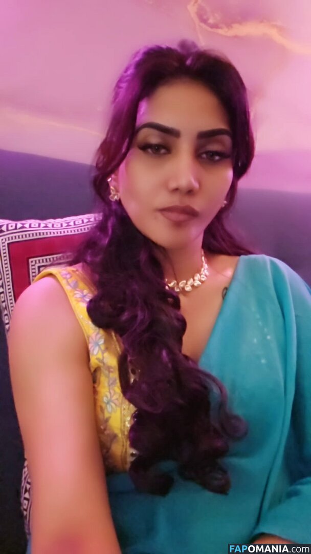 Priya Naidu / priya_naidu0422 Nago OnlyFans  Przeciekłe zdjęcie #8